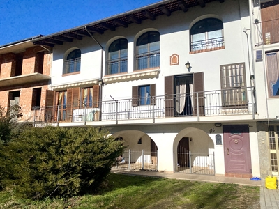 Villa a schiera in Via XX Settembre - Niella Tanaro