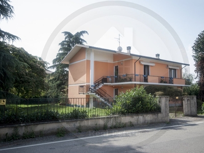 Villa in vendita a Cura Carpignano