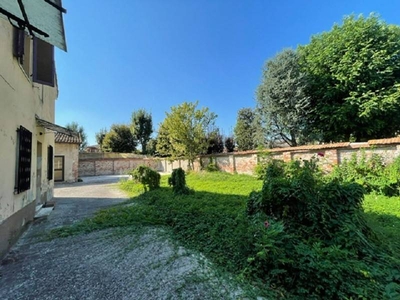 Villa in vendita a Gadesco-Pieve Delmona
