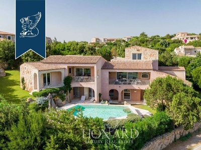 Villa di 370 mq in vendita Porto Cervo, Sardegna