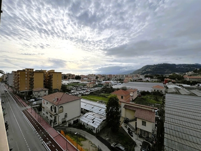 Appartamento in affitto a Vallecrosia Imperia