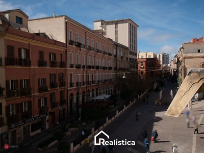 Appartamento in Vendita in Corso Vittorio Emanuele a Cagliari