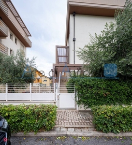 Appartamento in Vendita in Via Ercole Luigi Morselli 31 a Rimini