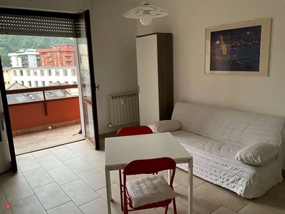 Appartamento in Vendita in Via Francesco Crispi 66 a Varese