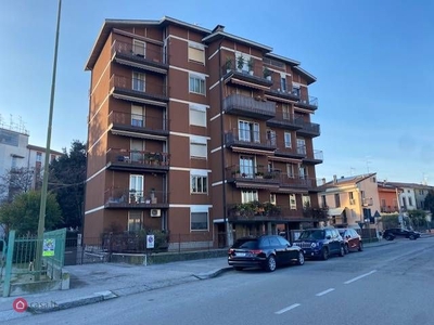 Appartamento in Vendita in Via G. Camuzzoni 44 a Verona