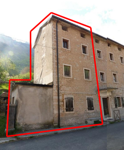 casa in vendita a Castellavazzo