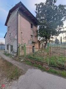 Casa indipendente in Vendita in a Arezzo