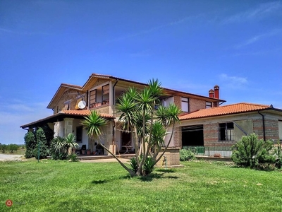 Casa indipendente in Vendita in Strada Poggio della Ginestra a Tuscania