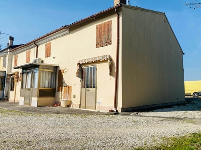 Casa semi indipendente in vendita a Gazzo Veronese Verona Correzzo