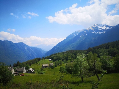 Chalet 'Tomidicarta' con vista sulle montagne, terrazza privata e Wi-Fi