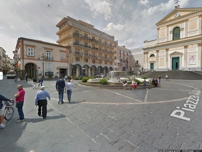 Negozio in affitto a Cava de' Tirreni