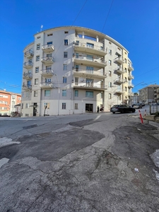 Quadrilocale da ristrutturare in via madonna degli angeli 78, Chieti