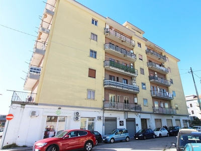 Quadrilocale in Via Torino 40, Bellizzi, 2 bagni, 113 m², 1° piano