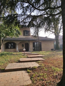 Villa in vendita a Cesano Maderno Monza Brianza