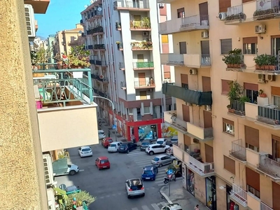 Appartamento in vendita a Palermo Finocchiaro Aprile