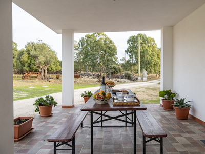 Casa vacanze 'Bonu Iloghe' con vista sulle montagne e giardino