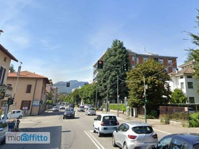 Appartamento arredato con terrazzo Varese