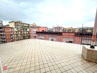 Appartamento in Vendita in Via Diomede Carafa a Napoli