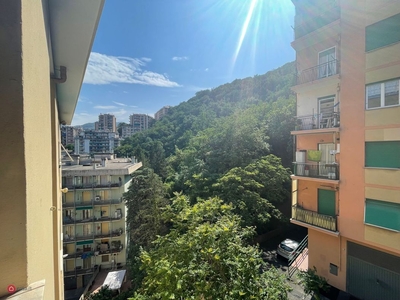 Appartamento in Vendita in Via Francesco Pastonchi a Genova