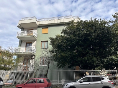 Appartamento in Via Amendola , 11, Novate Milanese (MI)