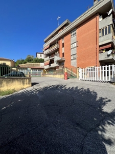 Appartamento in Via Giuseppe Parini, 28, Colleferro (RM)