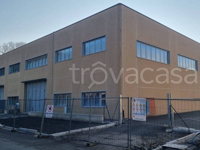 Capannone Industriale in in affitto da privato ad Albavilla via Andrea Parravicini