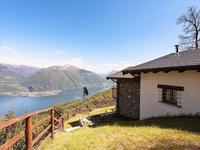 Casa vacanza per 4 persone con vista lago