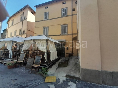 Negozio in affitto a Caprarola piazza Vignola