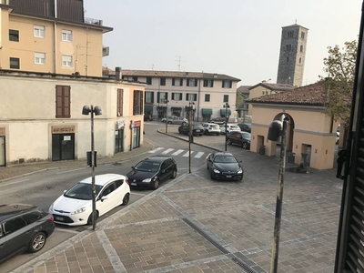 Ufficio in affitto a Erba piazza Vittorio Veneto