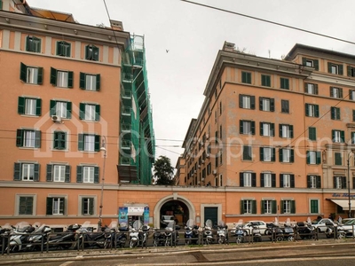 Ufficio in affitto a Roma piazza Antonio Mancini, 4