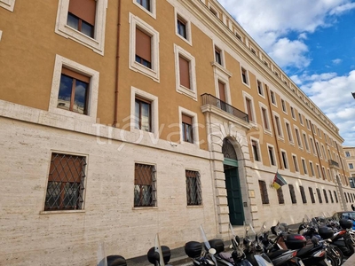 Ufficio in affitto a Roma via della Conciliazione, 1