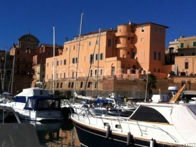 Ufficio in in affitto da privato a Nettuno piazza Marcantonio Colonna, 18