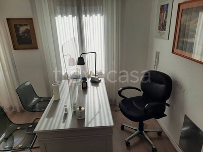 Ufficio in in affitto da privato a Pescara corso Umberto I, 112