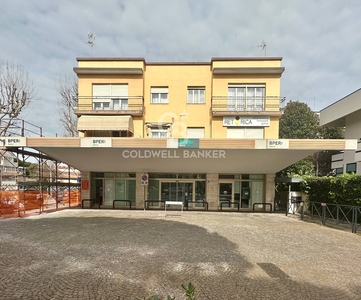Ufficio in vendita a Riccione - Zona: PAESE