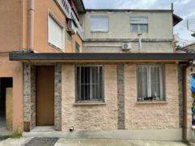 appartamento in Vendita ad Cesano Maderno - 18000 Euro