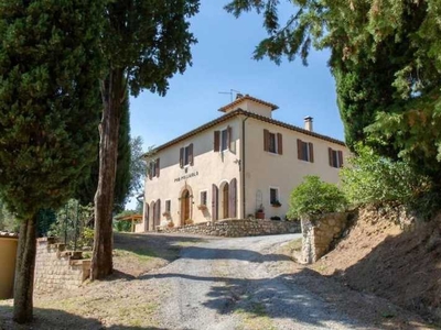 in Vendita ad Cetona - 1250000 Euro