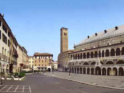 Negozio / Locale in affitto a Padova - Zona: Centro Storico