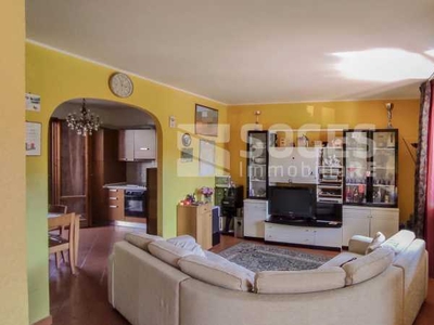 Villa a Schiera in Vendita ad Cavriglia - 250000 Euro