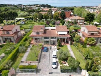 Appartamento di prestigio di 202 m² in vendita Livorno, Toscana