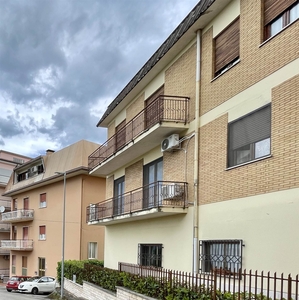 Appartamento in affitto a Frosinone Frosinone Alta