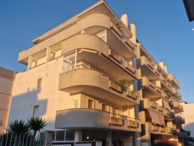 Appartamento in vendita a Bari Palese