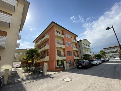 Appartamento in vendita a Caorle Venezia