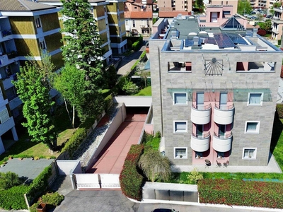 Appartamento in vendita a Saronno Varese
