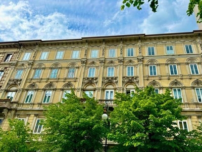 Appartamento in vendita a Trieste Centro