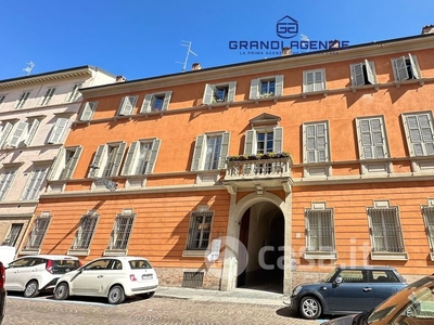 Appartamento in Vendita in Strada Felice Cavallotti a Parma