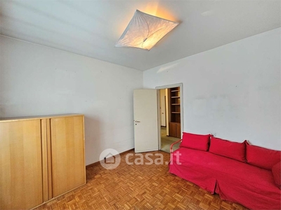 Appartamento in Vendita in Via Annibale Cressoni 1 a Como