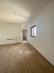 Appartamento in Vendita in Via Caltanissetta 59 a Aprilia