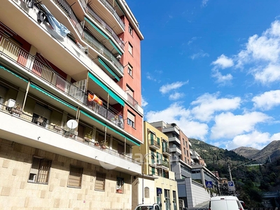 Appartamento in Vendita in Via Camillo Benso Conte di Cavour 30 a Bogliasco