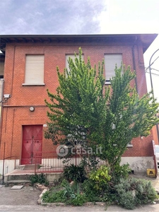 Appartamento in Vendita in Via del Pontelungo a Bologna