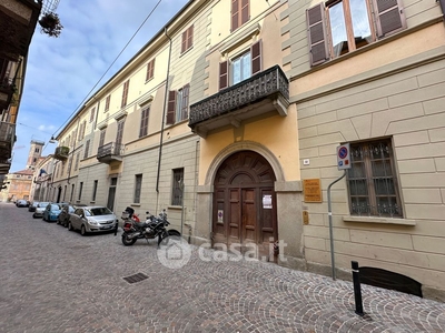 Appartamento in Vendita in Via Giovanni E Ottavio Laviny 32 a Vercelli